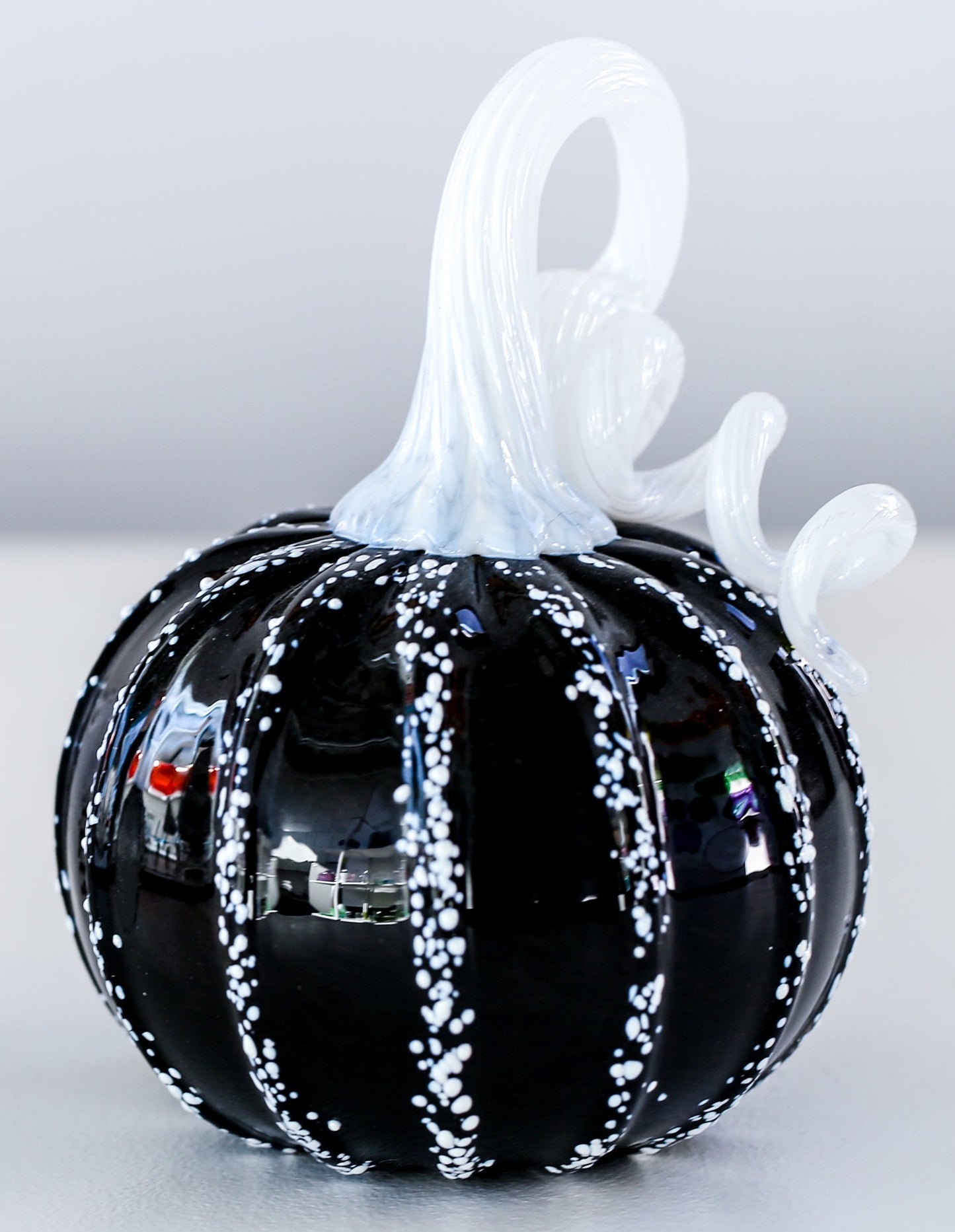 Black & White Pumpkins