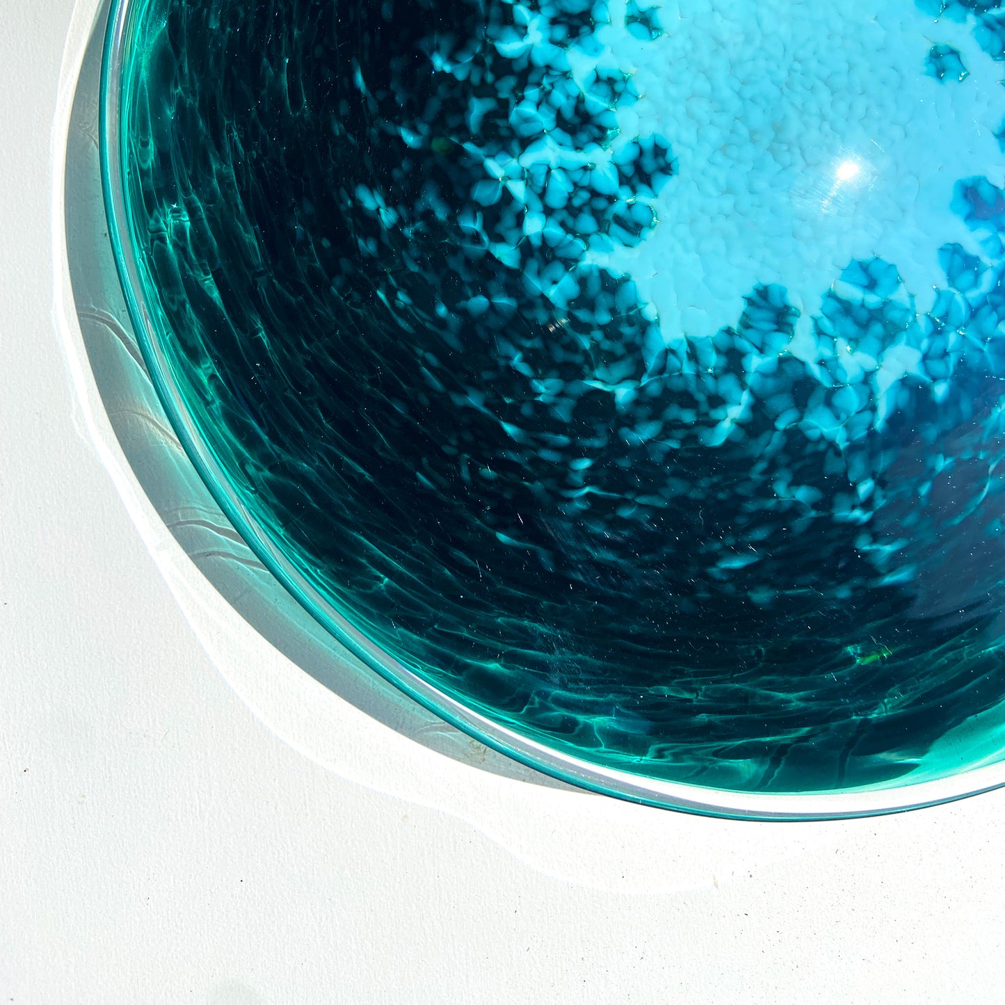 Lagoon + Light Blue w/ Clear Lip Wrap - 11" Glass Wall Platter